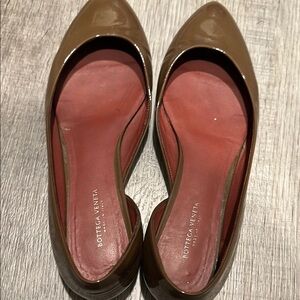 Bottega Veneta Brown Leather Flats Timeless Design